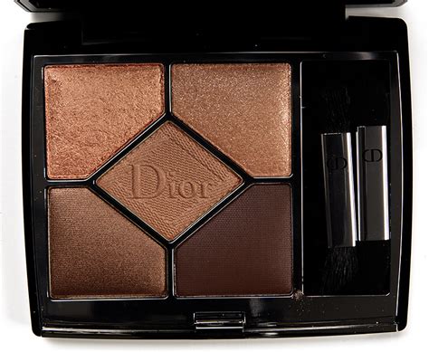 dior ポンチョ|Dior poncho eyeshadow.